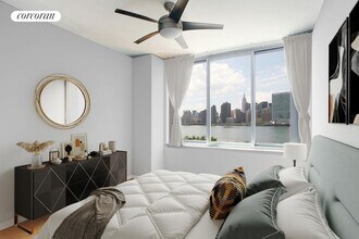 4630 Center Blvd in Queens, NY - Building Photo - Building Photo