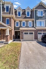 72 Bannister Cres in Brampton, ON - Building Photo - Building Photo