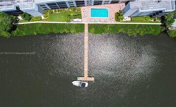 3525 S Ocean Blvd in South Palm Beach, FL - Building Photo - Building Photo