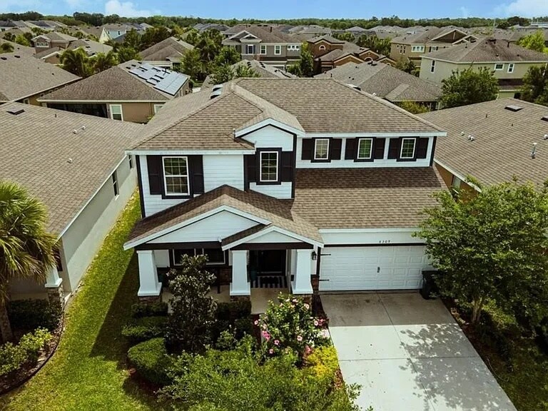 6309 Sunsail Pl in Apollo Beach, FL - Foto de edificio