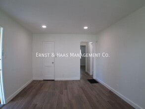 4531 N Banner Dr in Long Beach, CA - Foto de edificio - Building Photo