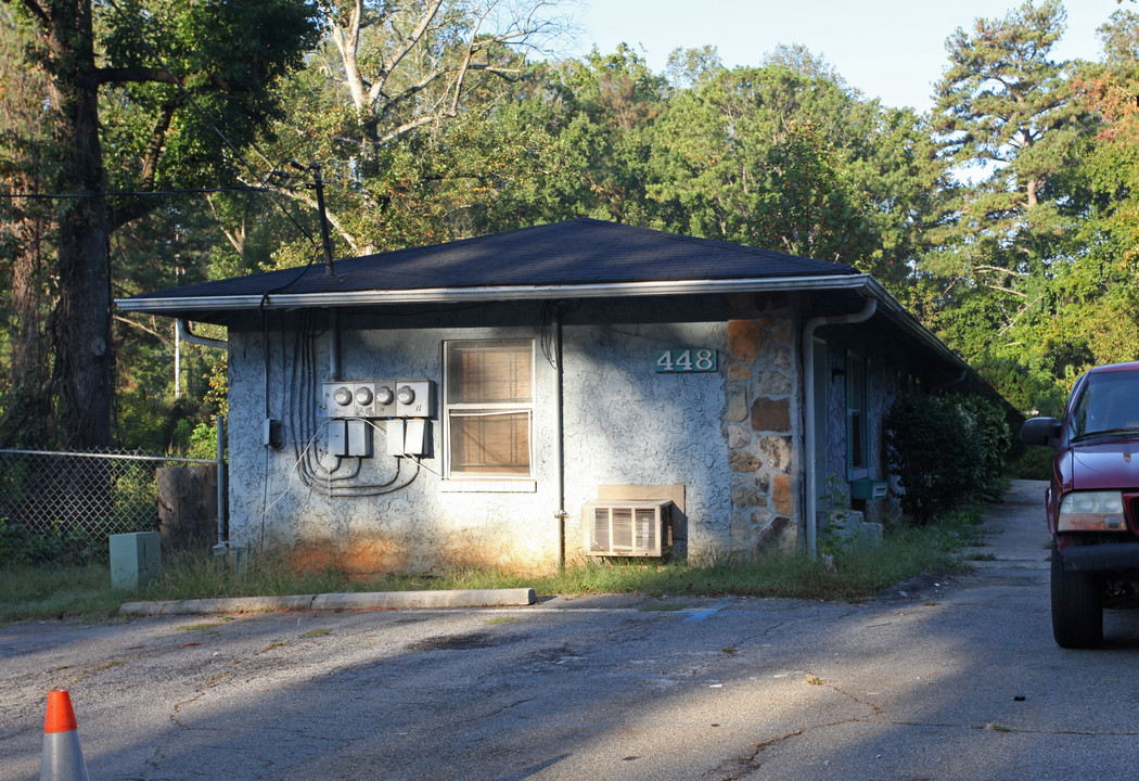 Glendale Gardens in Scottdale, GA - Foto de edificio