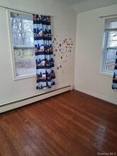 26 Oakwood Trail S in Monroe, NY - Building Photo - Building Photo