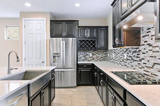 4634 E Tierra Buena Ln in Phoenix, AZ - Building Photo - Building Photo