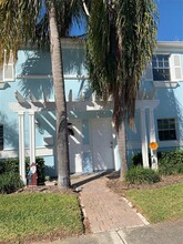 135 Pompano Dr SE in St. Petersburg, FL - Building Photo - Building Photo