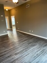 3610 Alannah Gardens Ct in Jeffersonville, IN - Building Photo - Building Photo