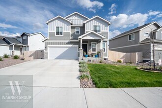 10477 Luneth Dr in Colorado Springs, CO - Building Photo - Building Photo