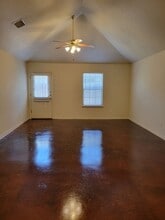 1611 Libby Ln in Harker Heights, TX - Building Photo - Building Photo