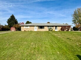 7417 Rob St NW in Massillon, OH - Building Photo