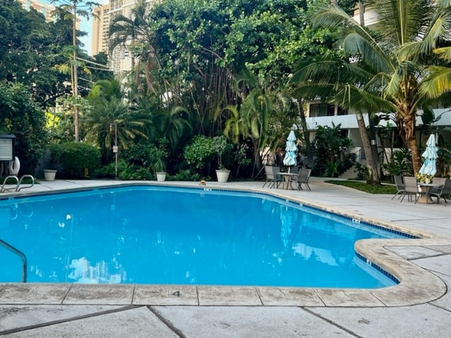 property at 425 ena Rd