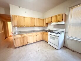 6 Aspen St, Unit 1 in Boston, MA - Building Photo