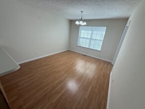 7458 Salmon Ln in Ooltewah, TN - Building Photo - Building Photo