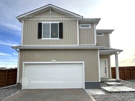 10198 Scranton Ct in Commerce City, CO - Building Photo