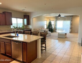 2321 N Hidden Canyon Dr in Florence, AZ - Building Photo - Building Photo