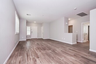 8508 Last Point Ave in Las Vegas, NV - Building Photo - Building Photo