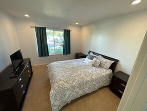 1 Lakeview Cir, Unit 1 in Cathedral City, CA - Building Photo - Building Photo
