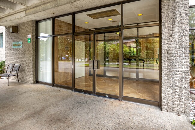 120 Ferland Rue in Montréal, QC - Building Photo - Building Photo