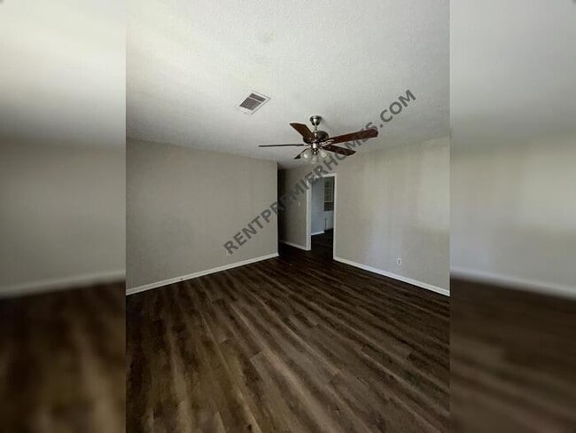 916 S Rd in Jacksonville, AR - Building Photo - Building Photo