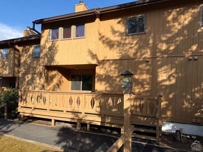 property at 142 Hunter Dr