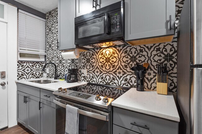 4733 Morgan Ford Rd, Unit 4 in St. Louis, MO - Building Photo - Building Photo