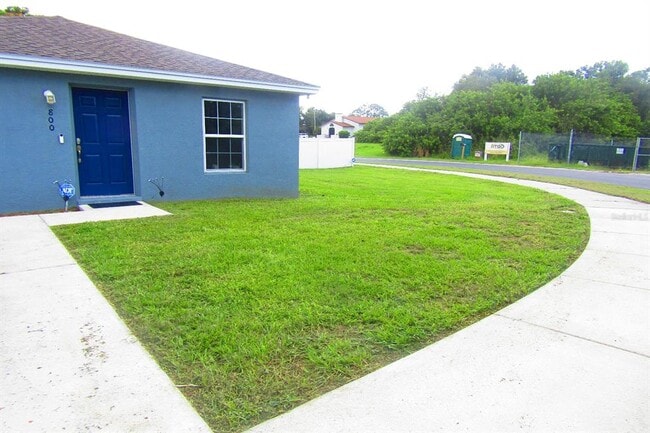 800 Ware Ave NE in Winter Haven, FL - Building Photo - Building Photo