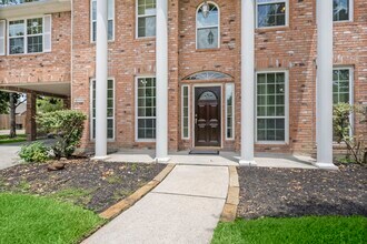 16303 Lakestone Dr in Tomball, TX - Building Photo - Building Photo