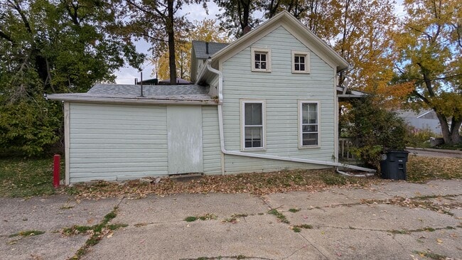 250 Cross St in Akron, OH - Building Photo - Building Photo