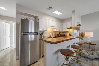 312 Bream Ave, Unit SI ID1502002P in Fort Walton Beach, FL - Building Photo - Building Photo