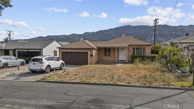 3708 Danny St in Glendale, CA - Building Photo - Building Photo