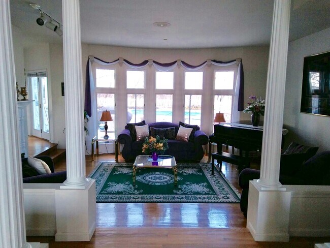 6245 Iron Bridges Rd in Waynesboro, PA - Foto de edificio - Building Photo
