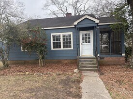 605 Shannon Cir NE in Rome, GA - Building Photo