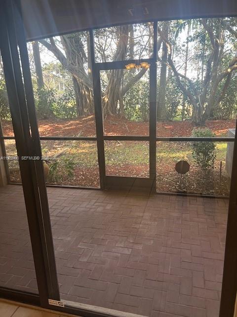 3825 Tree Top Dr in Weston, FL - Building Photo - Building Photo