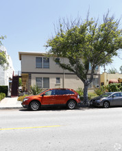 222 N Jackson St in Glendale, CA - Building Photo - Building Photo