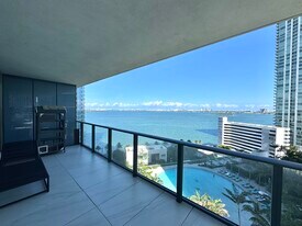 650 NE 32nd St, Unit 1401 in Miami, FL - Building Photo