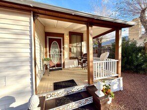 107 E Oak St in Kingman, AZ - Building Photo - Building Photo