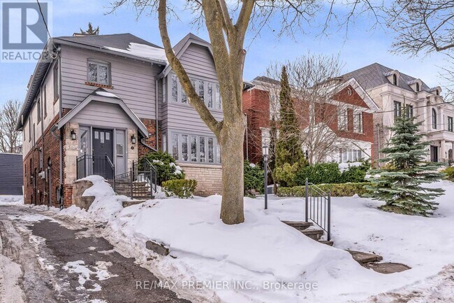 5 Killarney Rd in Toronto, ON - Building Photo - Building Photo