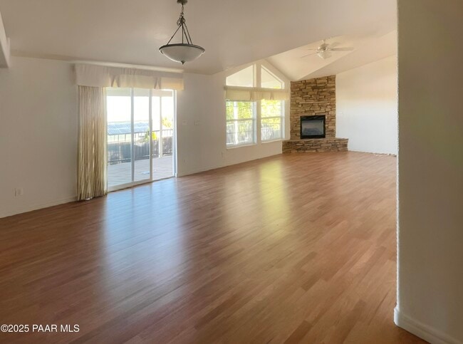 1124 Louie St in Prescott, AZ - Building Photo - Building Photo