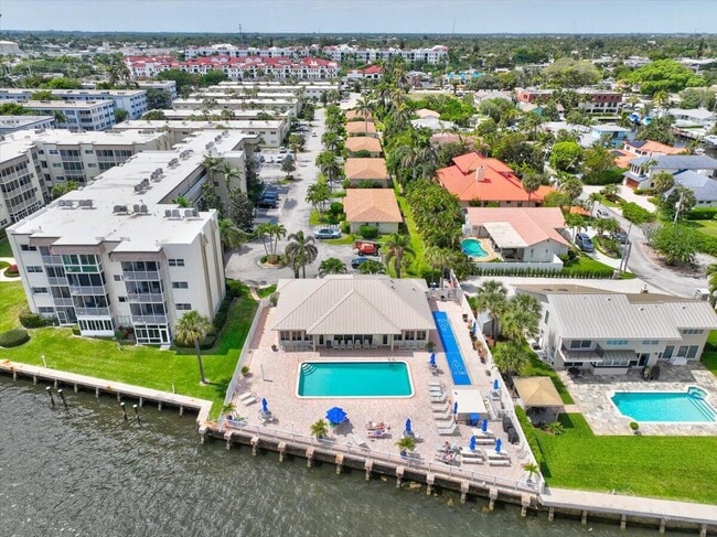 638 Snug Harbor Dr in Boynton Beach, FL - Building Photo - Building Photo