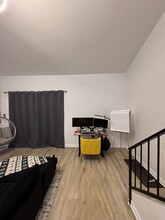 5460 White Oak Ave, Unit H303 in Encino, CA - Building Photo - Building Photo