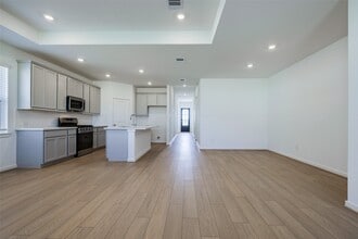 9711 Westminster Mnr Dr in Cypress, TX - Building Photo - Building Photo