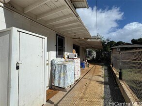 2326 Rose St in Honolulu, HI - Building Photo - Building Photo