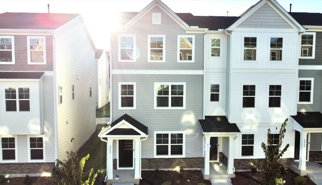 property at 4009 Silver Oak Ln