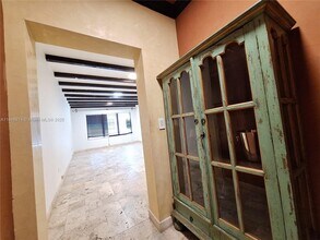 1770 Meridian Ave in Miami Beach, FL - Building Photo - Building Photo