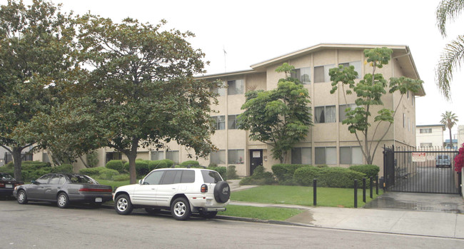 St Andrews Terrace in Los Angeles, CA - Building Photo - Building Photo