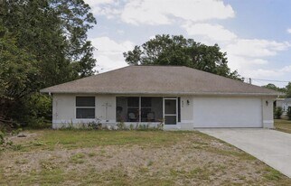 821 Red Bay St in Port Charlotte, FL - Building Photo