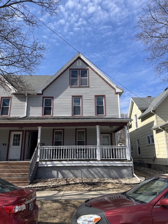 616 S Mills St, Unit 616.5 in Madison, WI - Foto de edificio