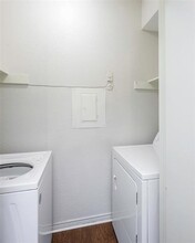 8600 Coppertowne Ln in Dallas, TX - Building Photo - Building Photo
