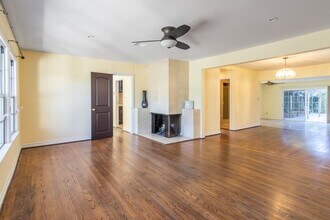 6641 Murietta Ave in Los Angeles, CA - Building Photo - Building Photo