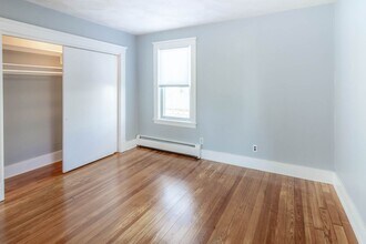 572 Gaskill St in Blackstone, MA - Building Photo - Building Photo