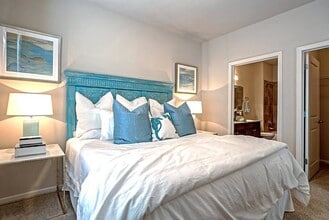 Brookview at Navarre Sound in Navarre, FL - Foto de edificio - Building Photo